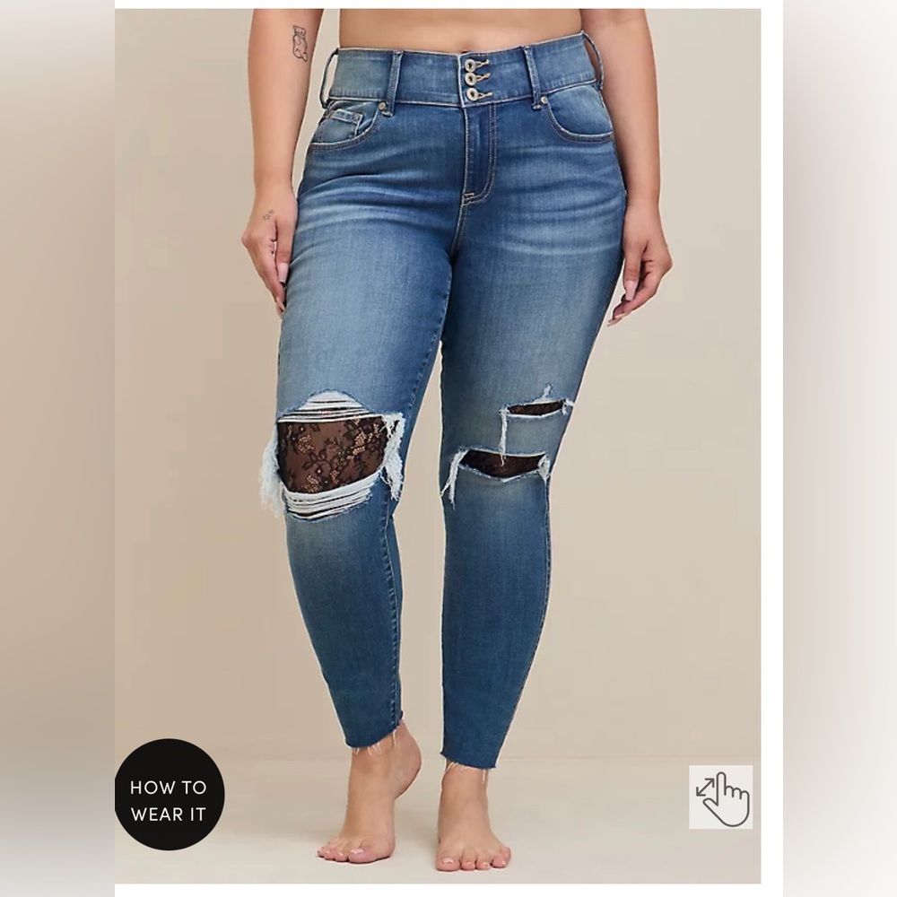 Size 28S skinny jegging super soft high rise destructed jean